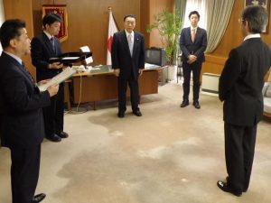 【辞令交付式】