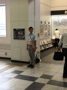【いよいよ平日最終日！選挙戦6日目スタートです！今日はJR尼崎駅で「いってらっしゃい！」の声かけから始めます！】